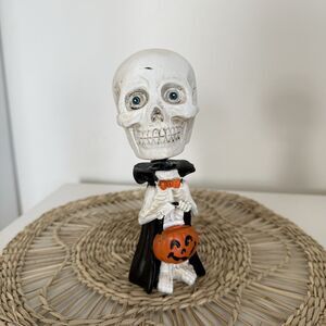 Halloween Skeleton Bobblehead Resin Figure Spooky Home Decor Gift Idea